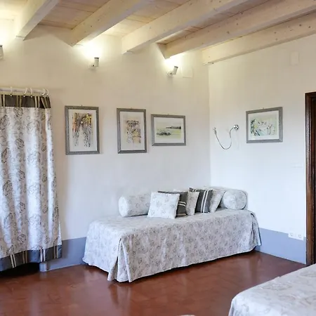 Farm stay Borgo La Dogana *
