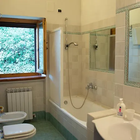 בית חווה Borgo La Dogana טואורו סול טראסימנו