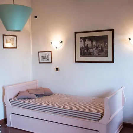 Borgo La Dogana Farm stay Tuoro sul Trasimeno